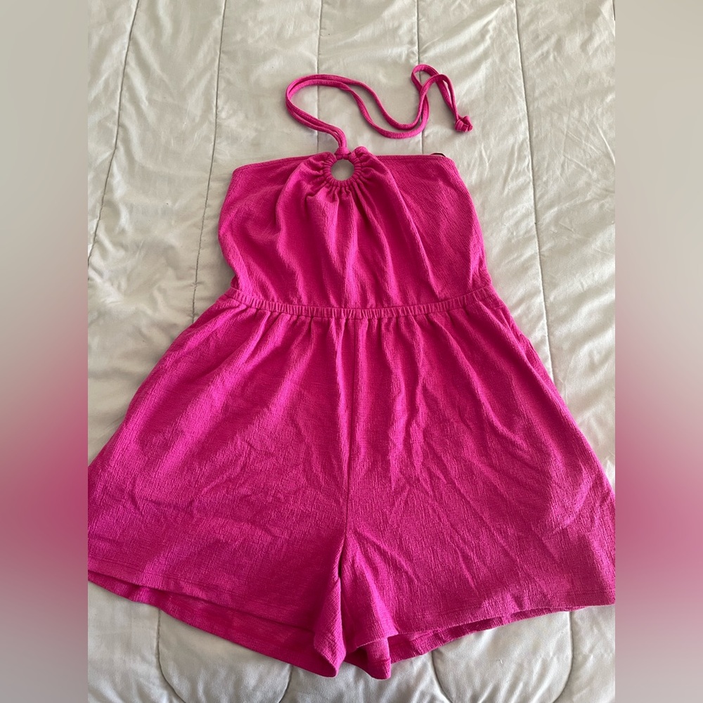 Pink Texture O-Ring Halter Romper